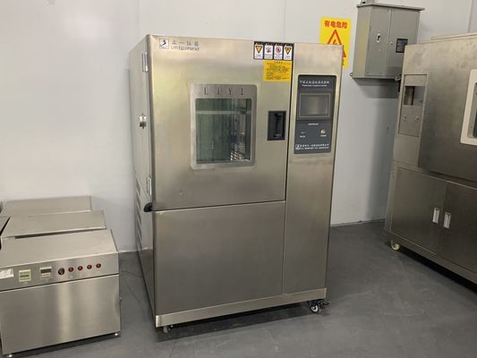 качество  LIYI Touch Screen Temperature Humidity Chamber Constant Temperature And Humidity Machine фабрика